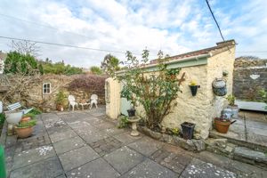 Photo 47- click for photo gallery